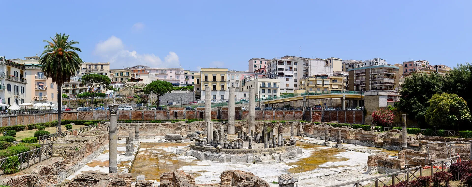 Rione Terra e i Campi Flegrei — La terra che brucia, respira e custodisce gli oracoli